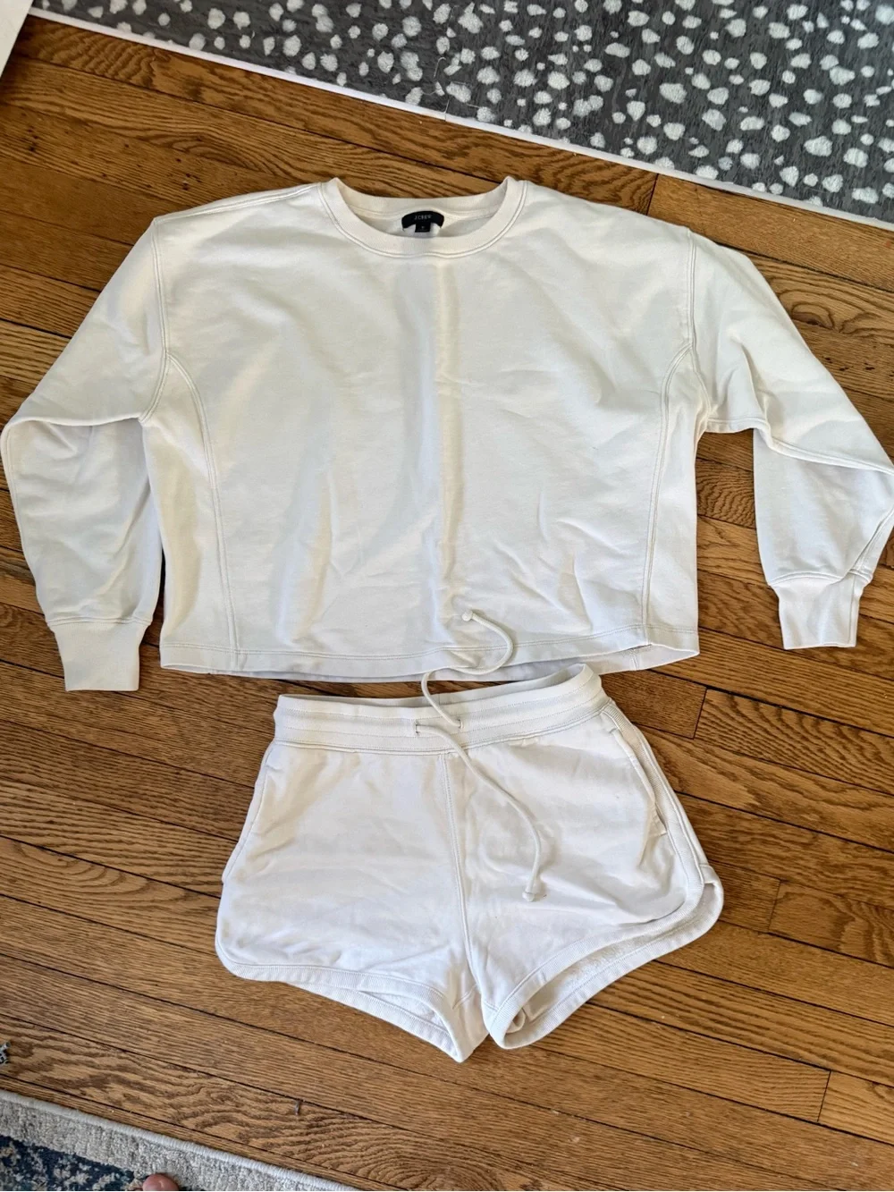 J. Crew Cream Sweatshirt (Small) Shorts (XS) Set - XS/Small